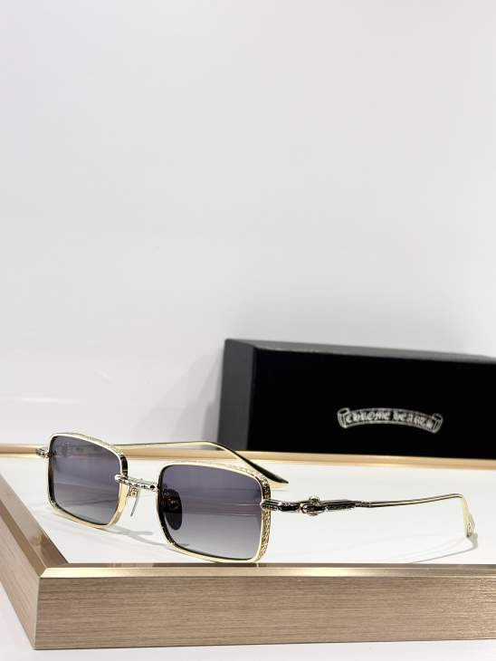 Picture of Chrome Hearts Sunglasses _SKUfw76704445fw